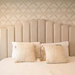 Coastal Bliss Awaits At Blue Horizon * 에스테포나