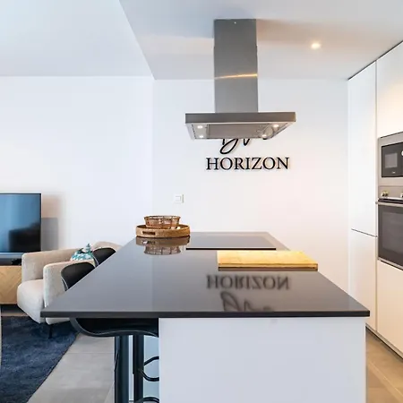 Coastal Bliss Awaits At Blue Horizon *