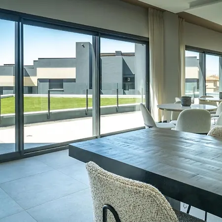 Apartman Coastal Bliss Awaits At Blue Horizon
